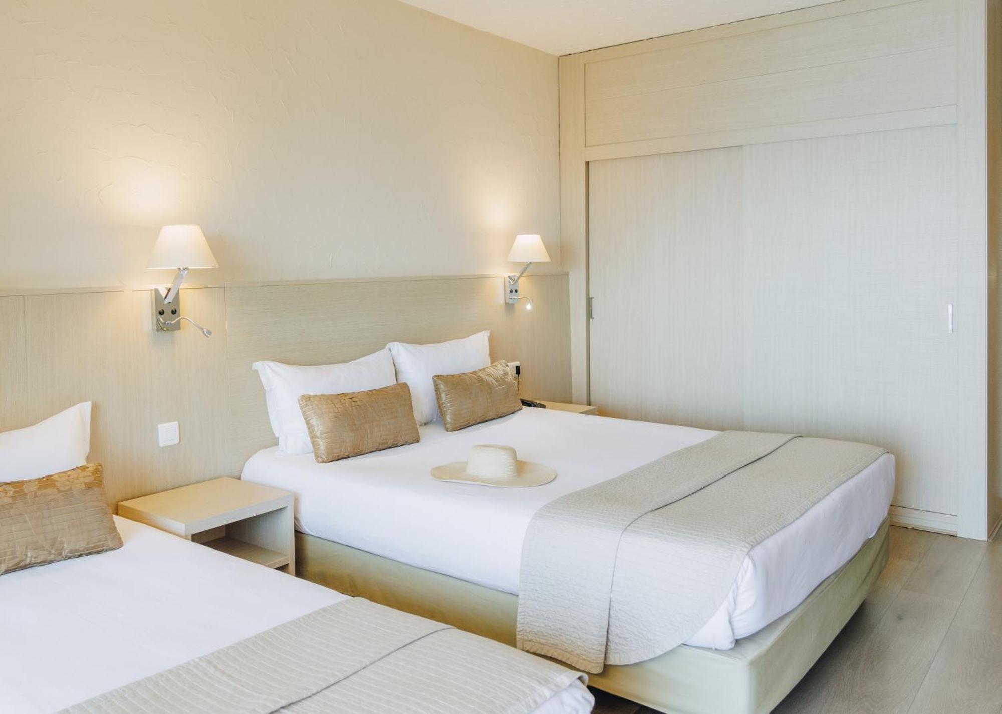 Alivi Hotel